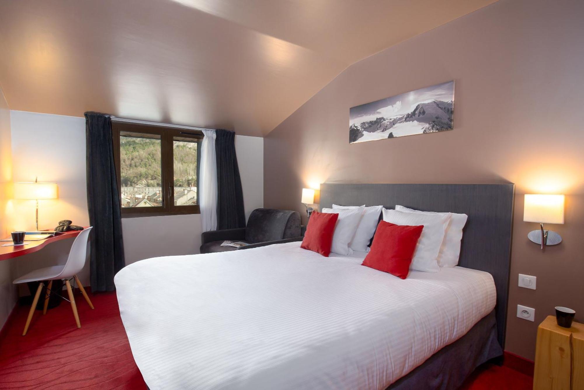 Superior Triple Room,1432612432:JPEG